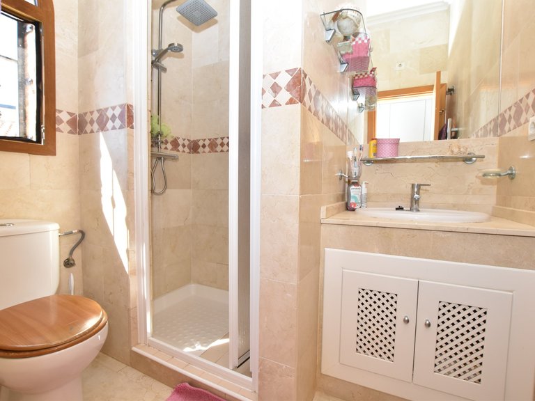 Villa for Sale in Algorfa, Alicante 30