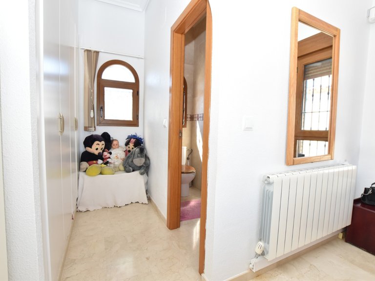 Villa for Sale in Algorfa, Alicante 29