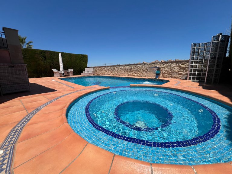 Villa for Sale in Algorfa, Alicante 42