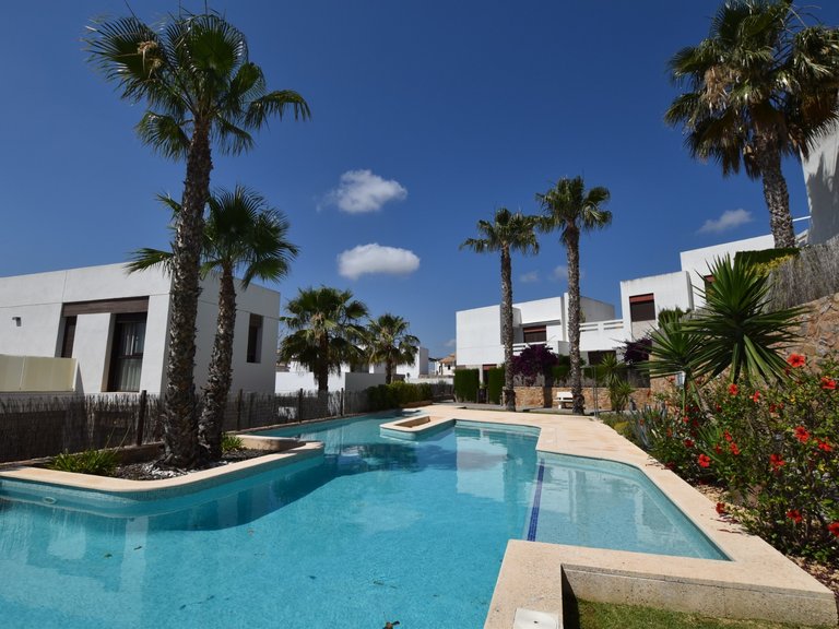 Apartment for Sale in Algorfa, Alicante 38