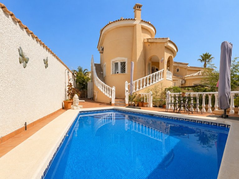 Villa for Sale in Ciudad Quesada, Alicante 5