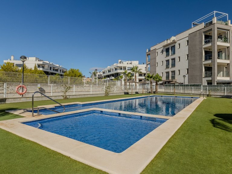 Apartment for Sale in Villamartín, Orihuela Costa, Alicante 31