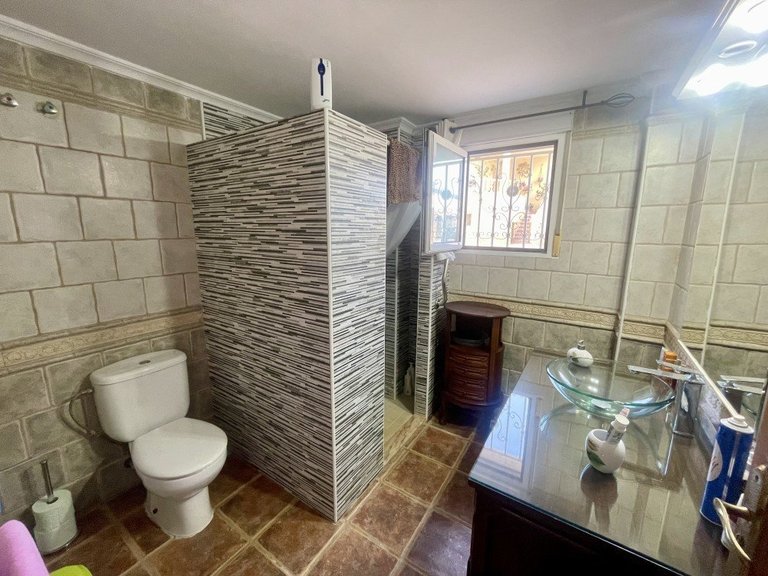 Villa for Sale in Costa Blanca Formentera Del Segura, Alicante 3