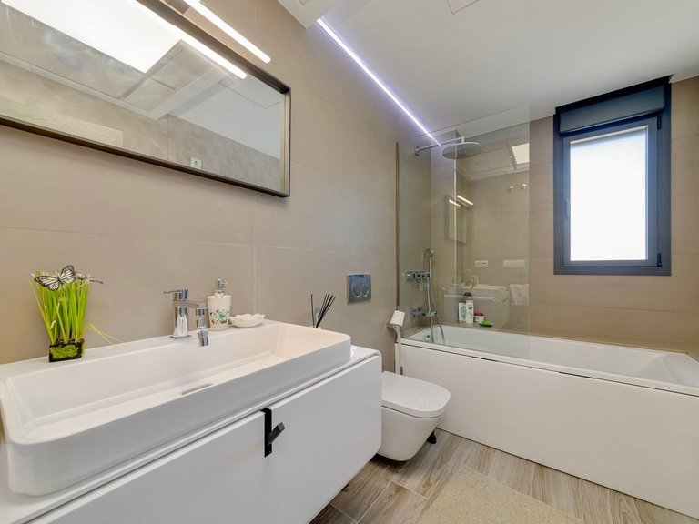 Villa for Sale in Costa Blanca Torrevieja, Alicante 3