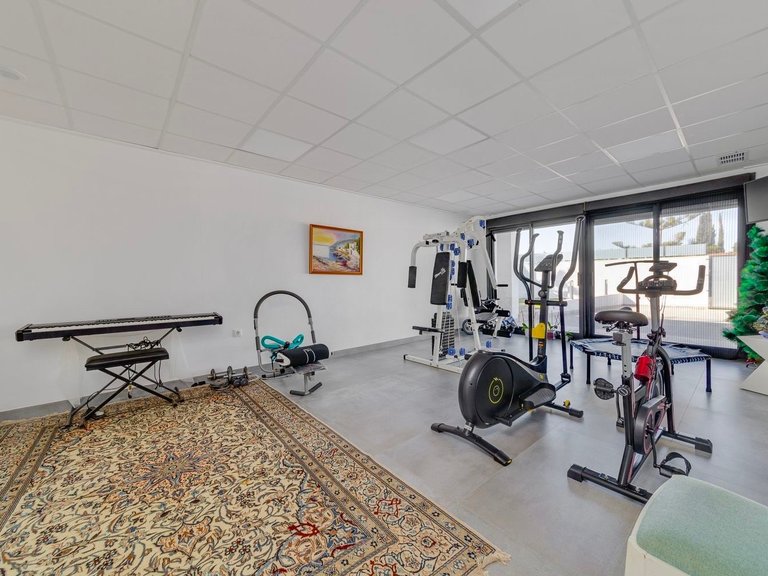 Villa for Sale in Costa Blanca Torrevieja, Alicante 14
