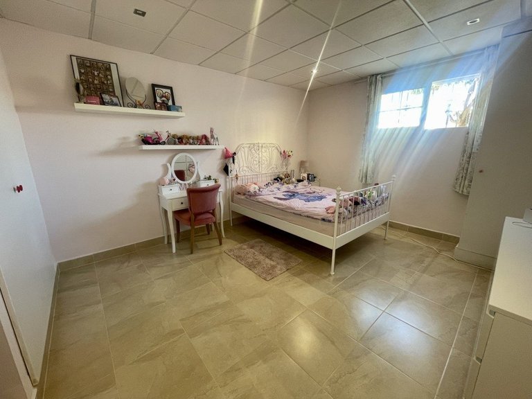 Villa for Sale in Inland Urb. La Marina, Alicante 6
