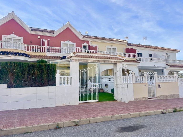 Villa for Sale in Benijofar, Alicante 12