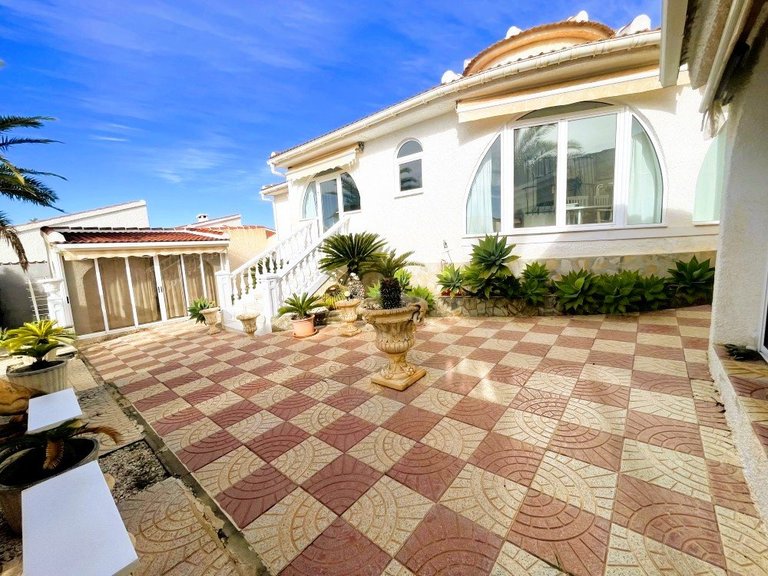 Villa for Sale in Costa Blanca Ciudad Quesada, Alicante 8