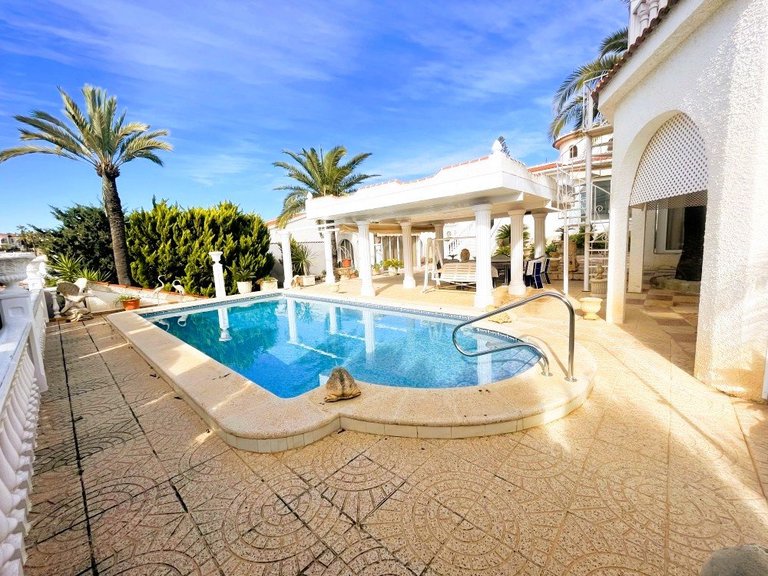 Villa for Sale in Costa Blanca Ciudad Quesada, Alicante 11