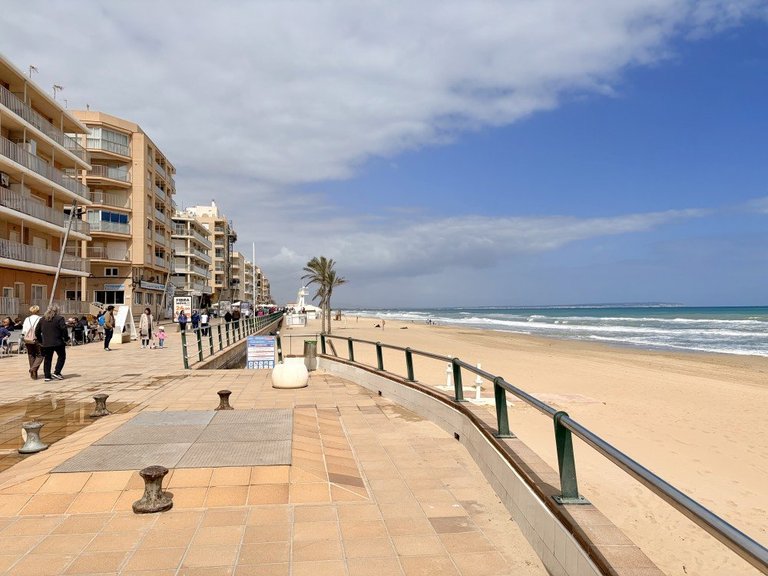 Apartment for Sale in Guardamar Del Segura, Alicante 12