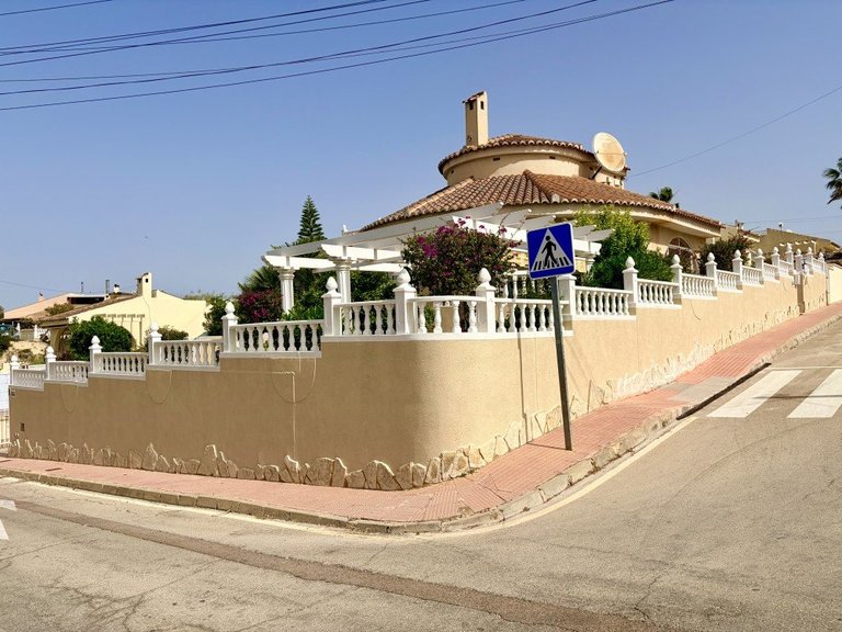 Villa for Sale in Costa Blanca Ciudad Quesada, Alicante 1