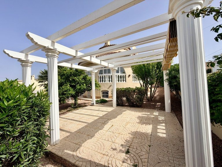 Villa for Sale in Costa Blanca Ciudad Quesada, Alicante 14