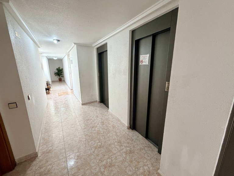 Penthouse for Sale in Torrevieja, Alicante 10