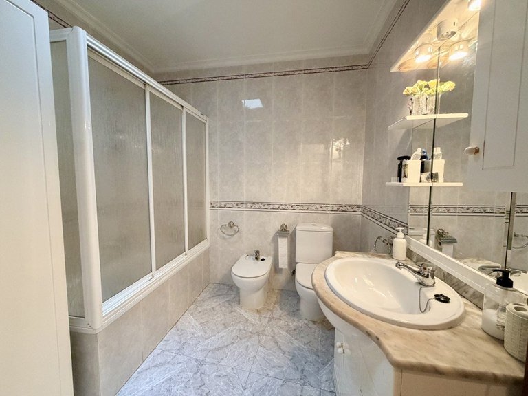 Apartment for Sale in Torrevieja, Alicante 5