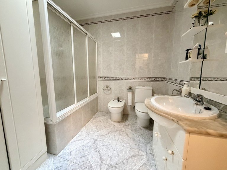 Apartment for Sale in Torrevieja, Alicante 6