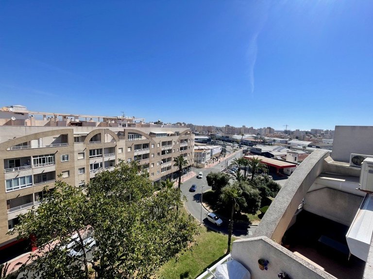 Penthouse for Sale in Torrevieja, Alicante 7