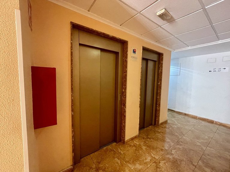 Penthouse for Sale in Torrevieja, Alicante 23