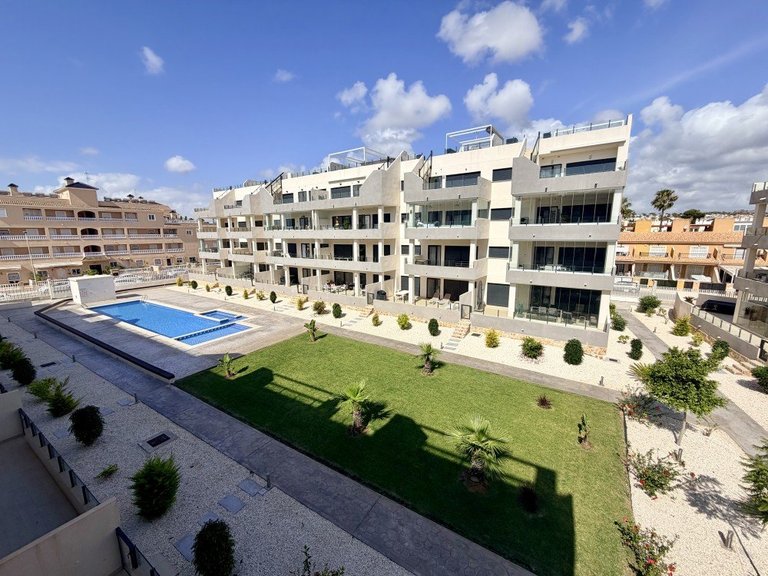 Apartment for Sale in Costa Blanca Orihuela Costa, Alicante 6