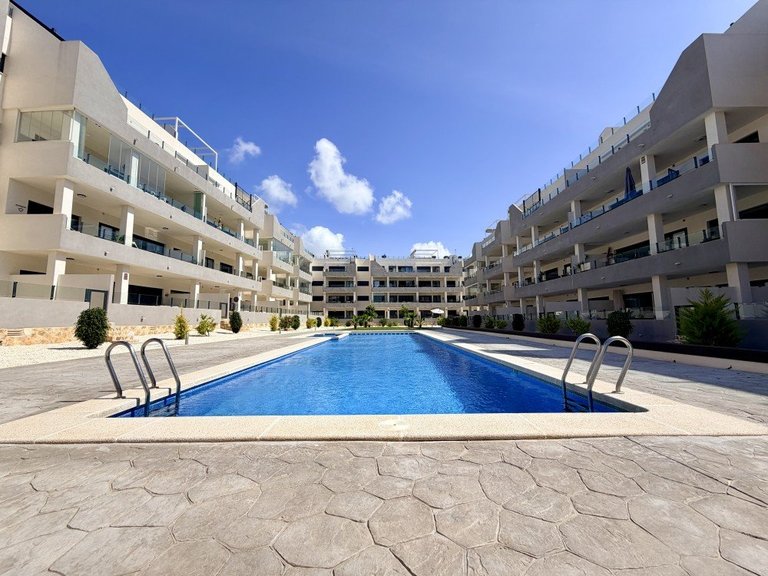 Apartment for Sale in Costa Blanca Orihuela Costa, Alicante 1