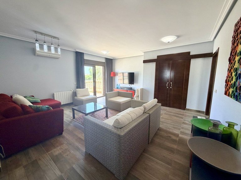 Villa for Sale in Costa Blanca Orihuela Costa, Alicante 10