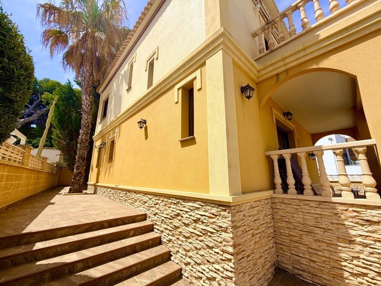 Villa for Sale in Costa Blanca Orihuela Costa, Alicante 27