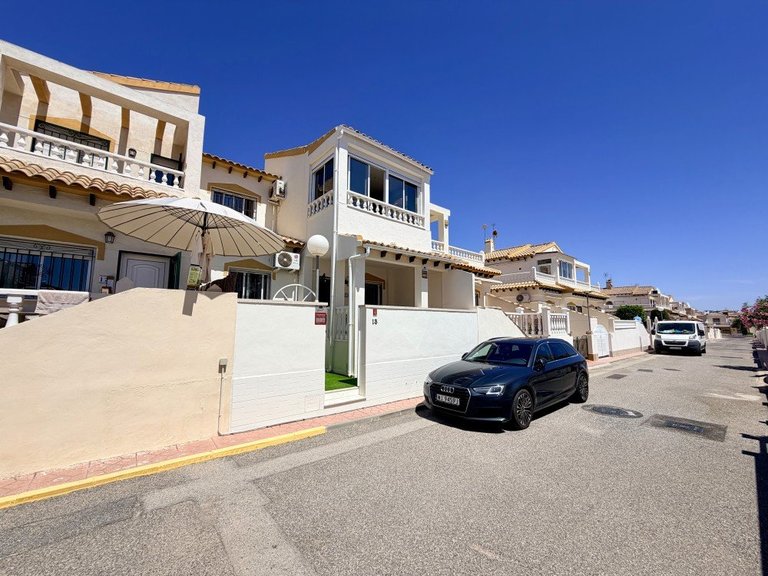 Town House for Sale in Orihuela Costa, Alicante 20