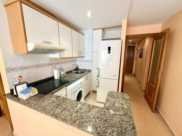 Apartment for Sale in Guardamar Del Segura, Alicante 8