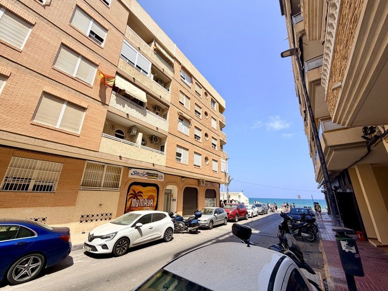 Apartment for Sale in Guardamar Del Segura, Alicante 20