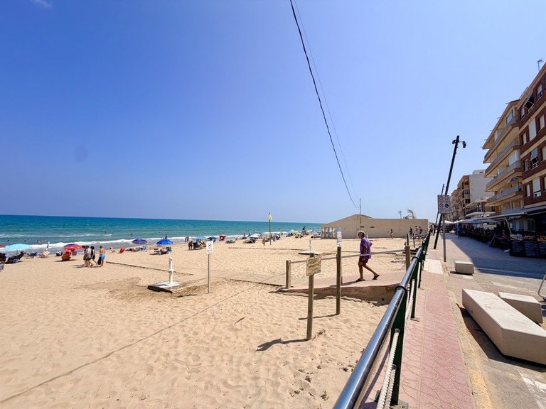 Apartment for Sale in Guardamar Del Segura, Alicante 21