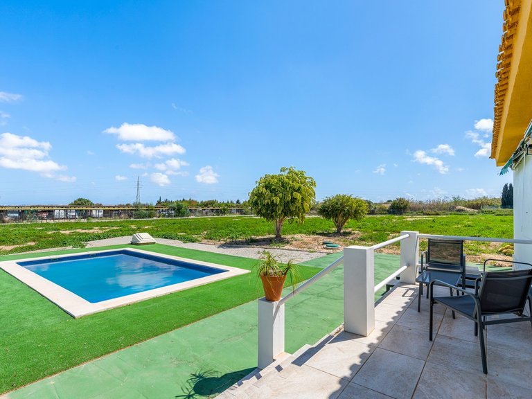 Villa for Sale in Los Montesinos, Alicante 4