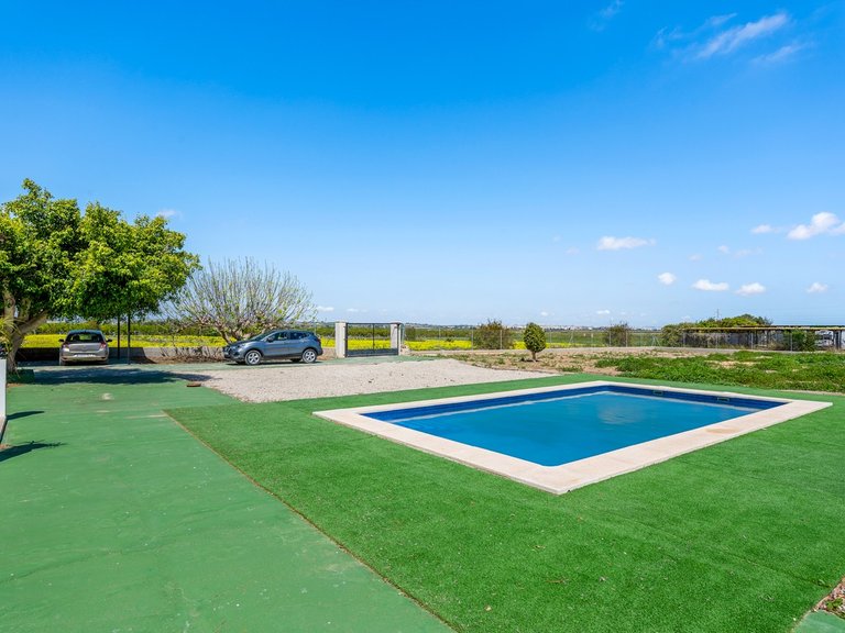 Villa for Sale in Los Montesinos, Alicante 3