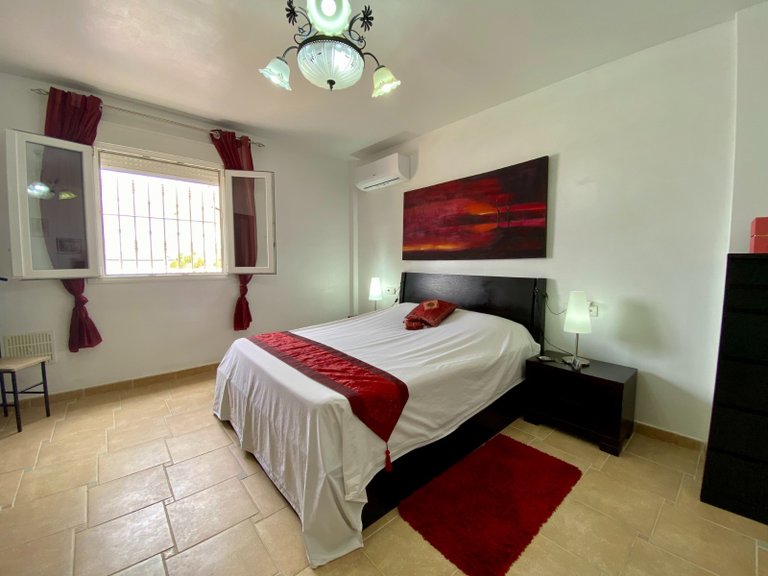 Villa for Sale in Inland Algorfa, Alicante 28