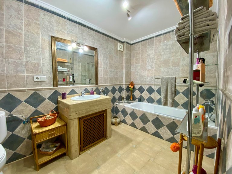 Villa for Sale in Inland Algorfa, Alicante 42