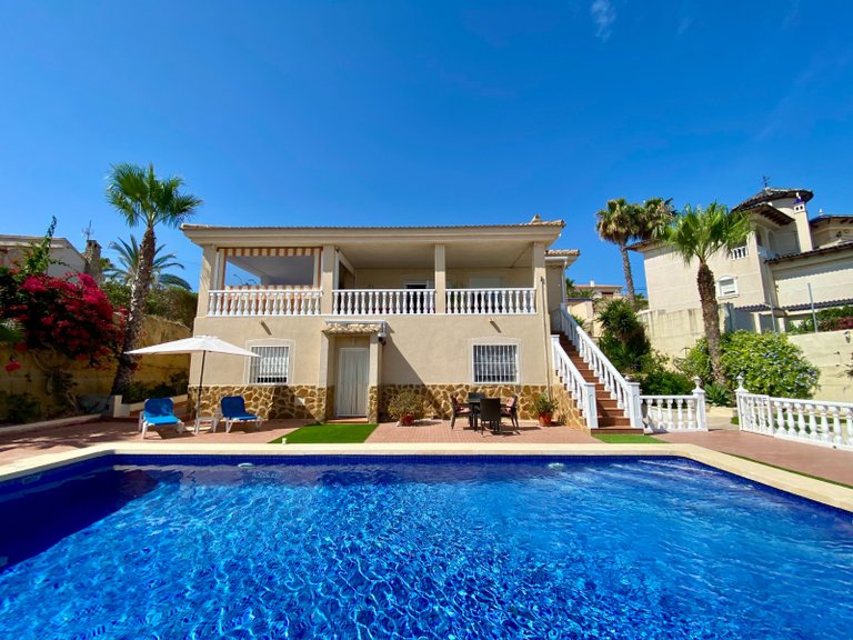 Villa for Sale in Algorfa, Alicante 92