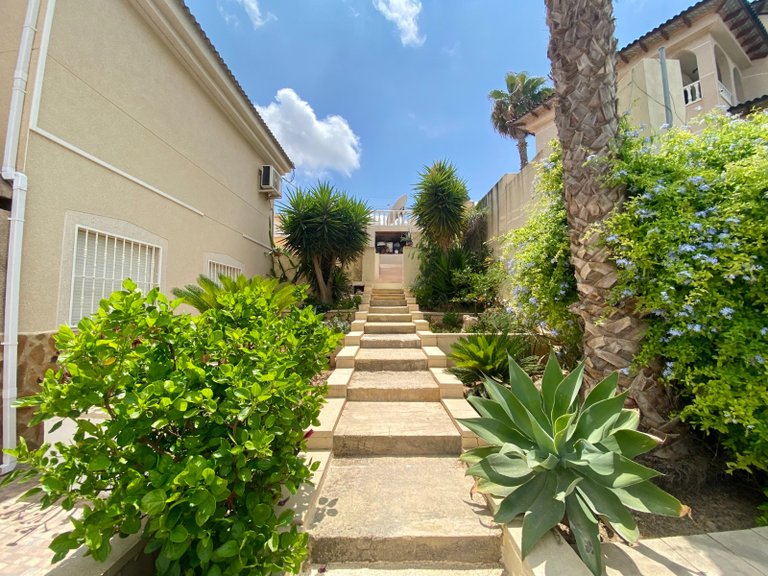 Villa for Sale in Algorfa, Alicante 74