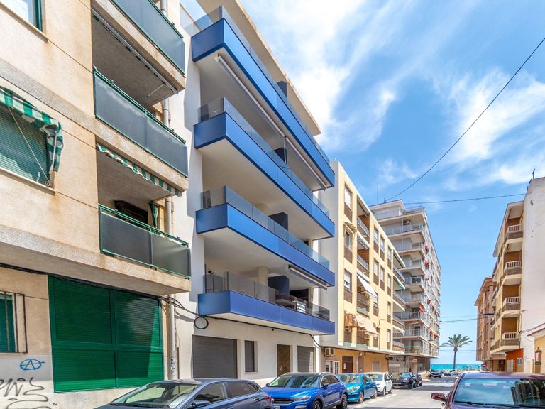 Apartment for Sale in Torrevieja, Alicante 20