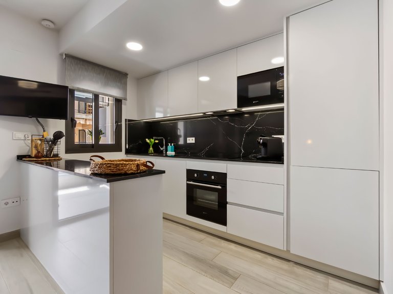 Apartment for Sale in Torrevieja, Alicante 8