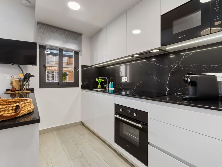 Apartment for Sale in Torrevieja, Alicante 10