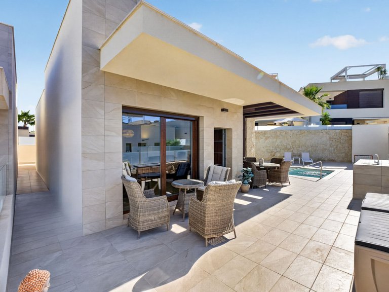 Villa for Sale in Costa Blanca Ciudad Quesada, Alicante 21