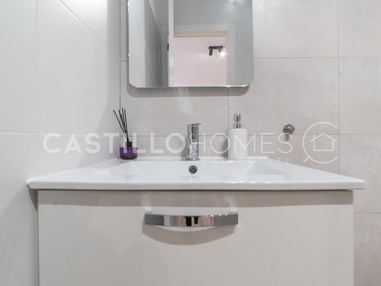 Apartment for Sale in Torrevieja, Alicante 21