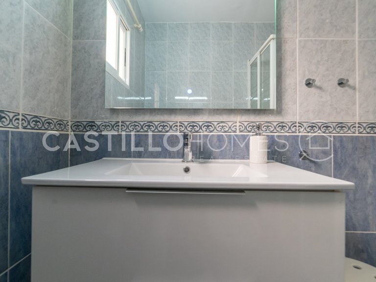 Apartment for Sale in Torrevieja, Alicante 18