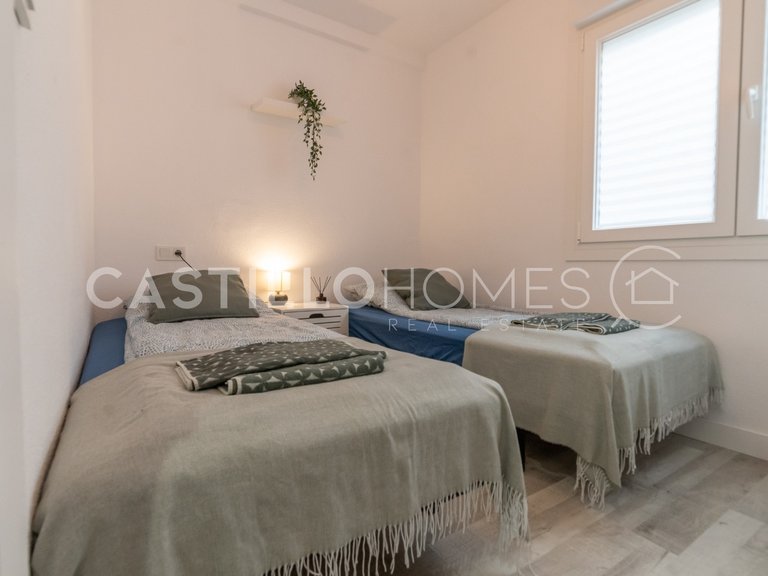 Apartment for Sale in Torrevieja, Alicante 27