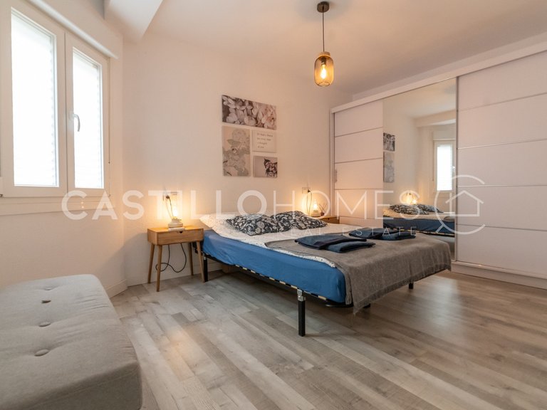 Apartment for Sale in Torrevieja, Alicante 25