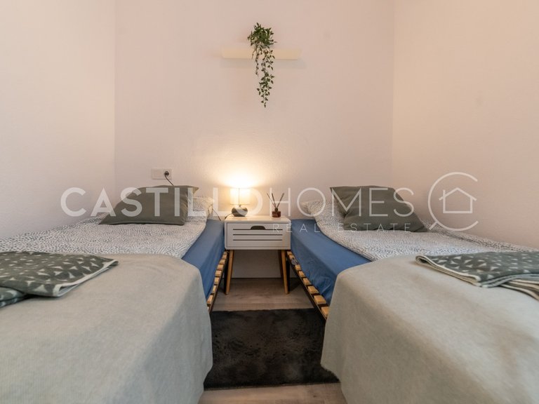 Apartment for Sale in Torrevieja, Alicante 28