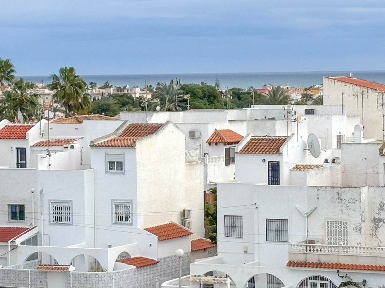 Penthouse for Sale in Torrevieja, Alicante 41