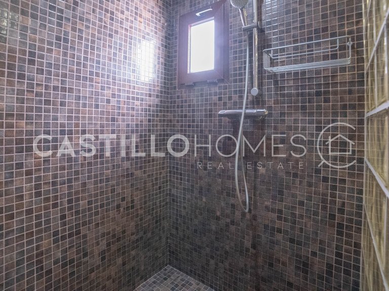 Penthouse for Sale in Torrevieja, Alicante 38