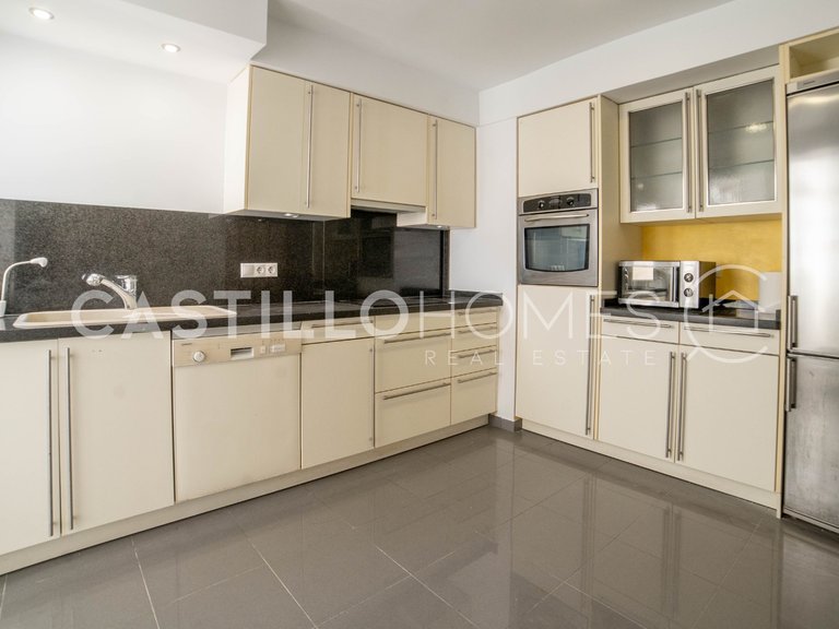 Penthouse for Sale in Torrevieja, Alicante 18