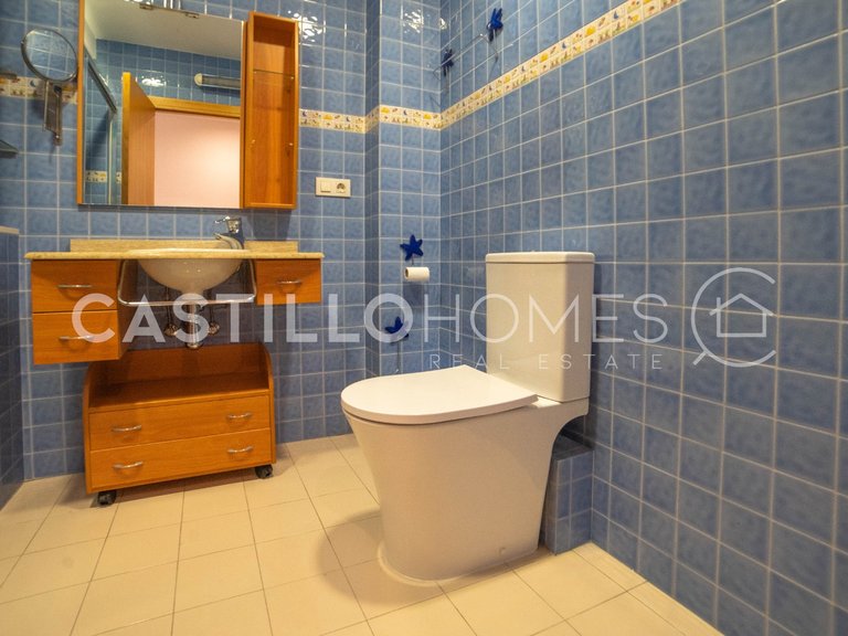 Penthouse for Sale in Torrevieja, Alicante 26
