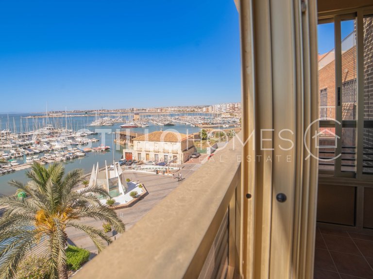 Penthouse for Sale in Torrevieja, Alicante 10