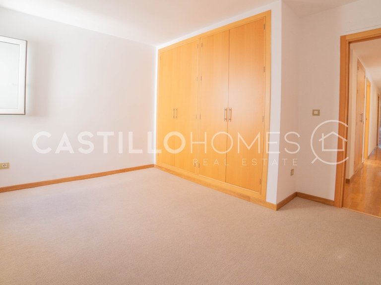 Penthouse for Sale in Torrevieja, Alicante 43